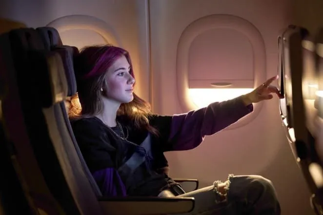 Você sabia? Agora dá para usar fones Bluetooth nos voos da TAP