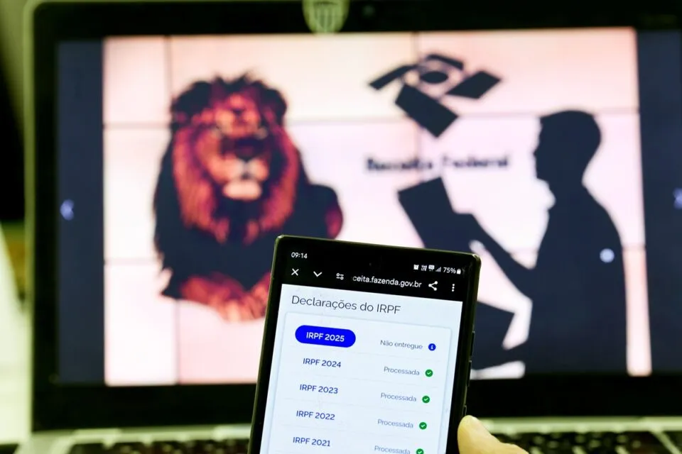 como enviar documentos à Receita para sair da malha? E se eu ficar?