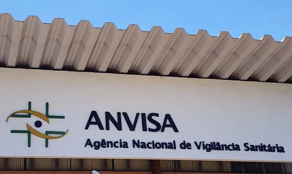 Anvisa libera fabricação de 1º lote de etanol farmacêutico, antídoto do metanol