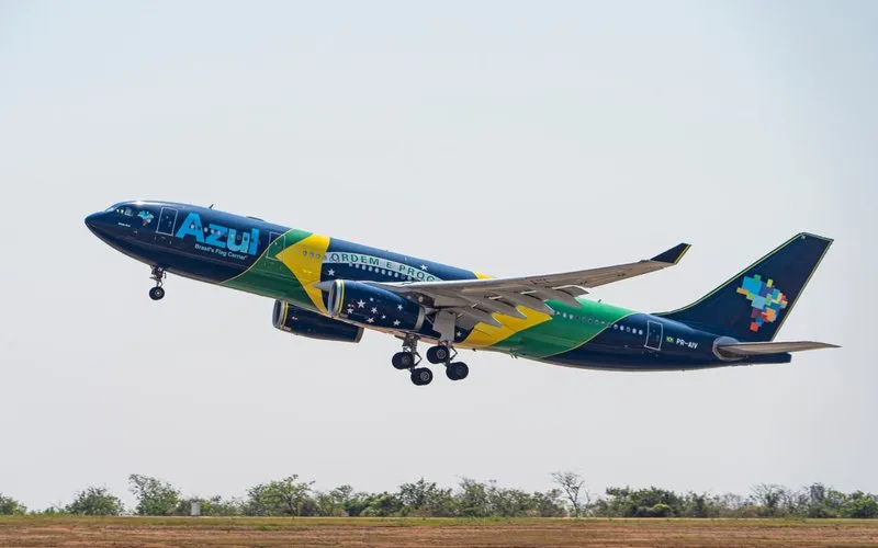 Azul registra recorde histórico em 2025