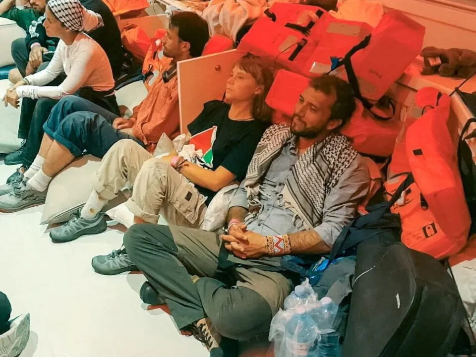 Brasileiros capturados por Israel poderão assinar acordo por deportação; 8 se recusam