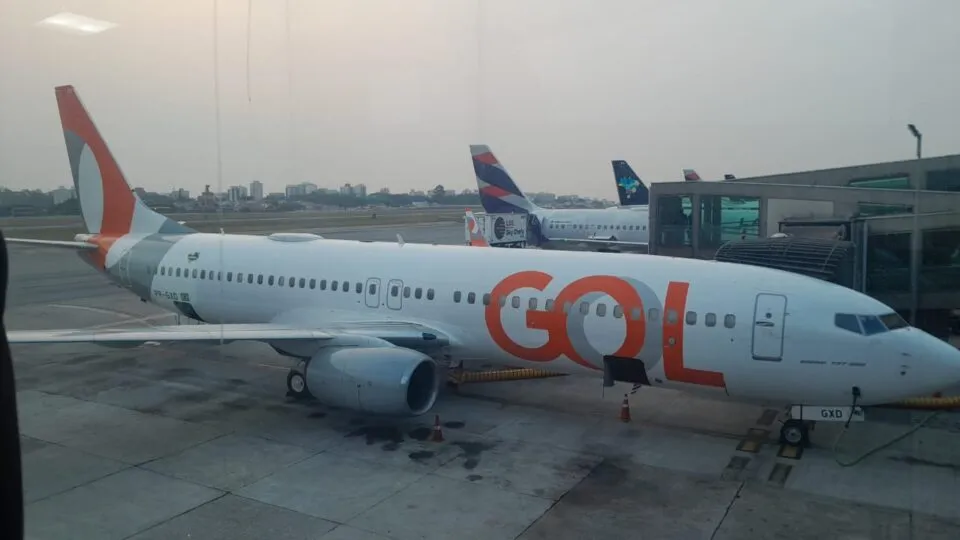 Gol anuncia plano de fechar capital no Brasil