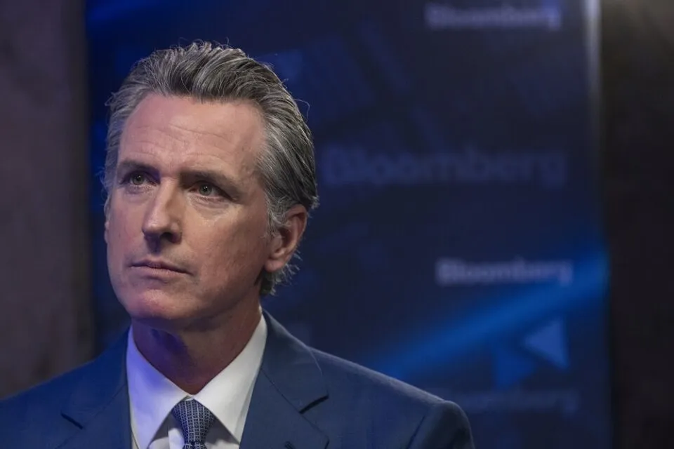 Governador democrata da Califórnia pensa em concorrer à Presidência dos EUA em 2028