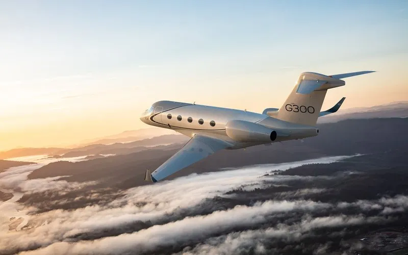 Gulfstream apresenta lança novo jato supermidsize