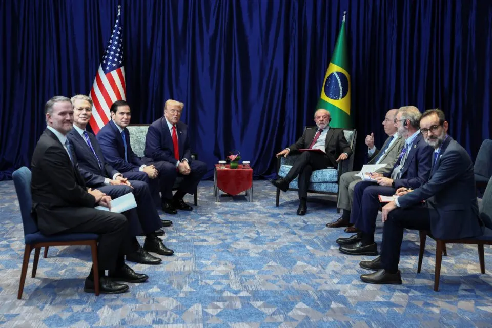 Início das negociações entre Brasil e EUA sobre tarifas é adiado