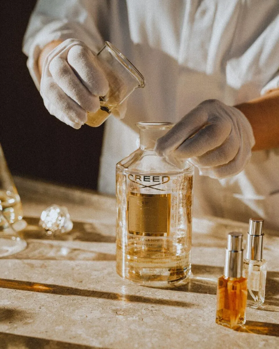 Kering confirma venda de unidade de beleza para a L’Oréal por US$ 4,66 bilhões