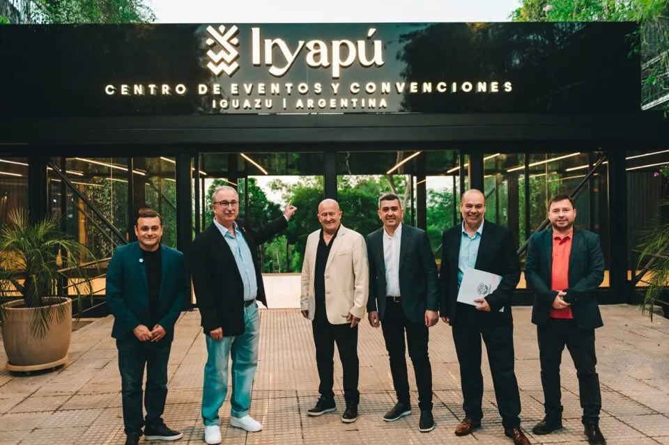 Novo centro de eventos busca transformar o cenário econômico e turístico da cidade argentina de Yryapú - M&E