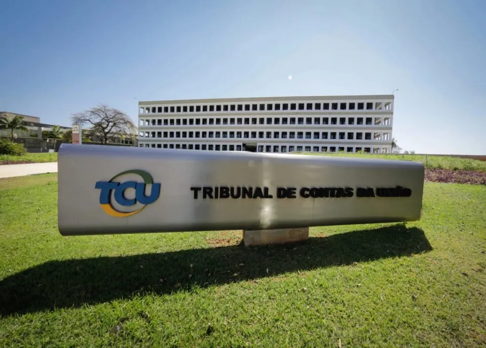 Relator no TCU autoriza governo a buscar piso da meta fiscal neste ano