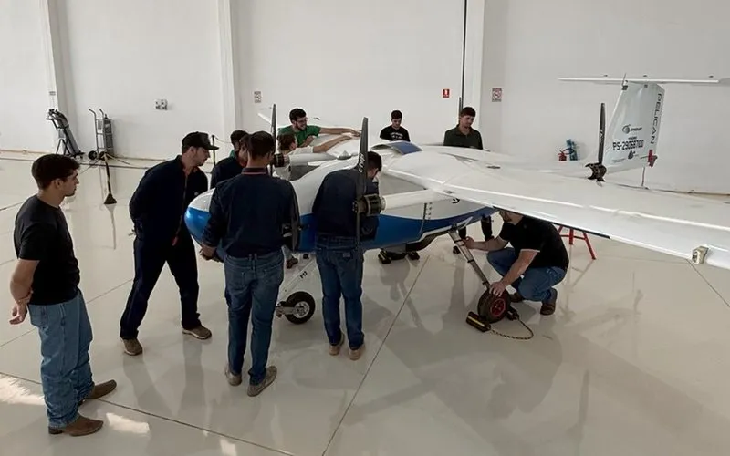Synerjet realiza primeiro treinamento de operadores do Pelican 2 no Brasil