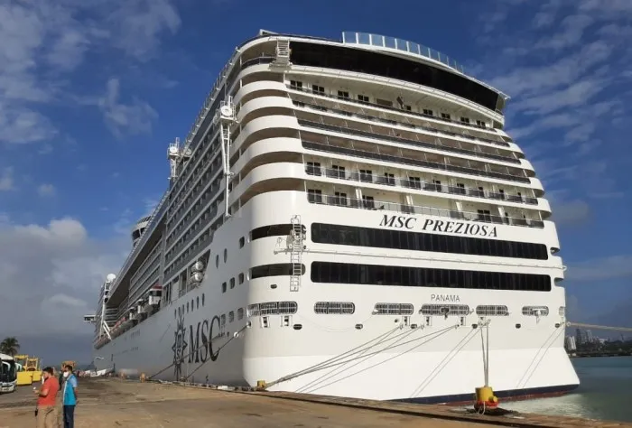 Temporada de cruzeiros 2025/2026 começa hoje (26) com viagem inaugural do MSC Preziosa em Santos - M&E