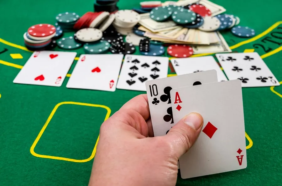 Trapaça no pôquer pode ser crime — mesmo quando o jogo é ilegal