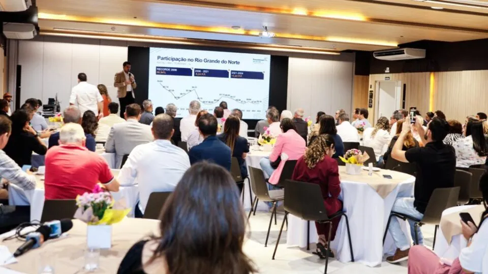 16.10.2025 Encontro Estadual Vai Turismo Fecomercio RN CNC 2 edited scaled Turismo do RN atinge recorde histórico e movimenta R$ 11,3 bilhões em 2024, aponta Fecomércio