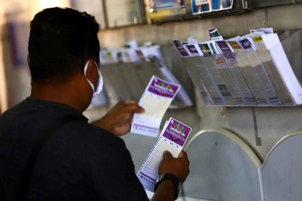 confira as 15 dezenas sorteadas nesta quinta-feira (9)