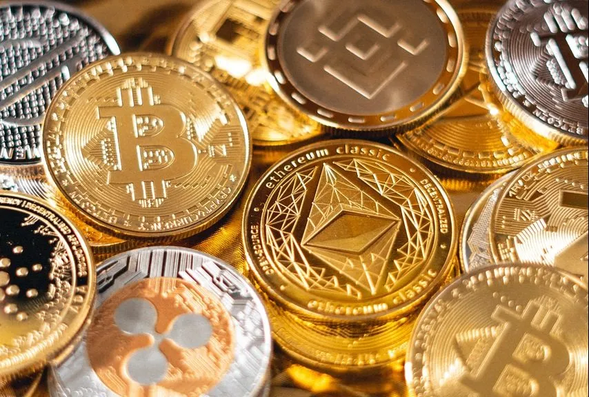 cripto cai com preocupação sobre relação comercial entre EUA e China