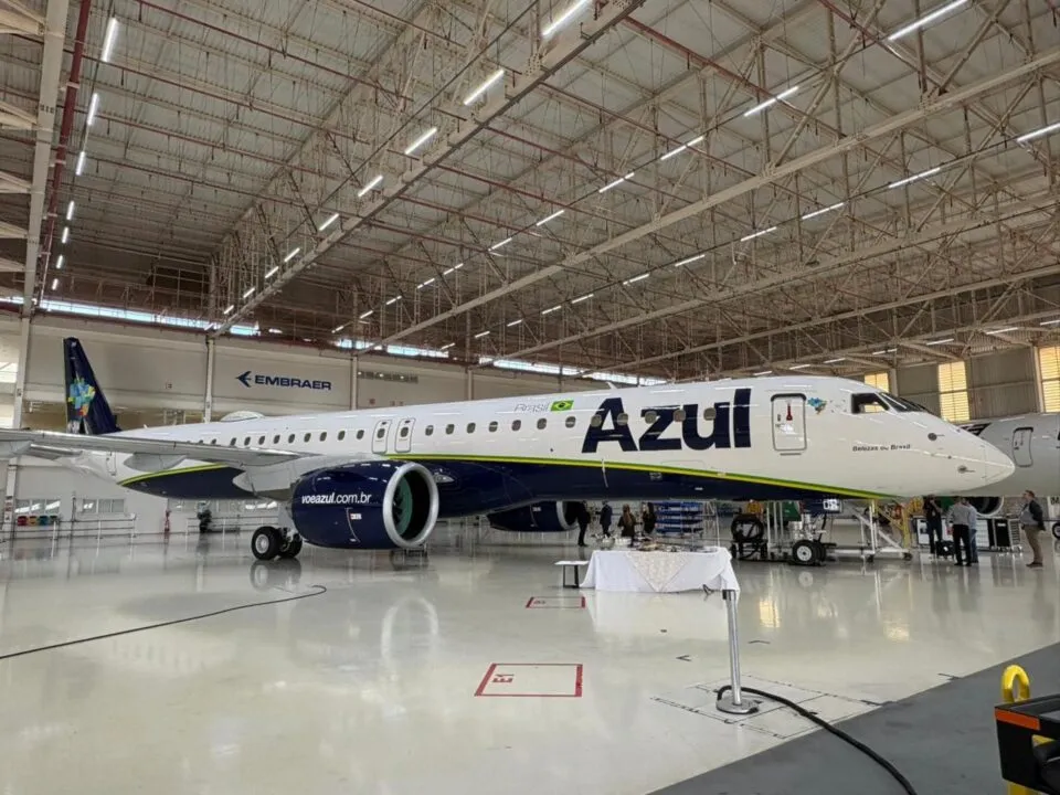 Azul amplia malha aérea no verão com mais de 600 voos extras