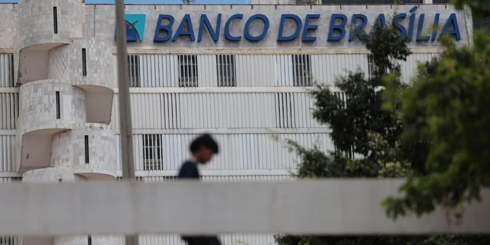 BRB diz que recuperou R$ 10 bilhões das carteiras com Master