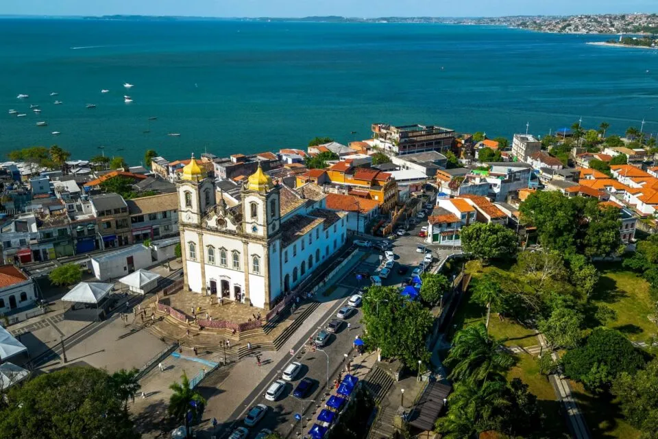 Bahia recebe 166,7 mil visitantes estrangeiros e supera recorde histórico