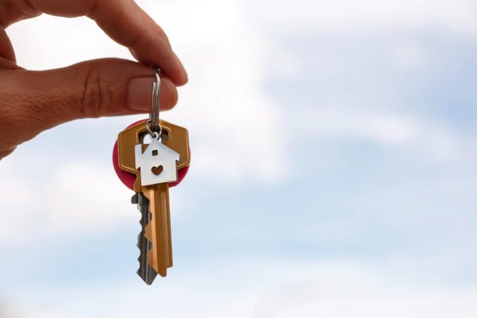 Como juntar R$ 160 mil em 3, 5 e 8 anos para dar de entrada na casa própria? Confira