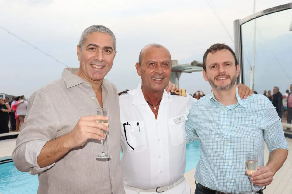 Costa Favolosa abre temporada 25/26 na América do Sul com Noite a Bordo para agentes de viagens