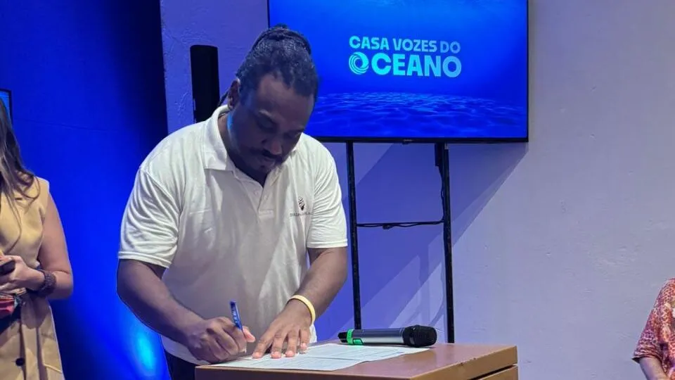 Diaspora.Black assina Glasgow Declaration e fortalece compromisso com clima e justiça racial no turismo – M&E