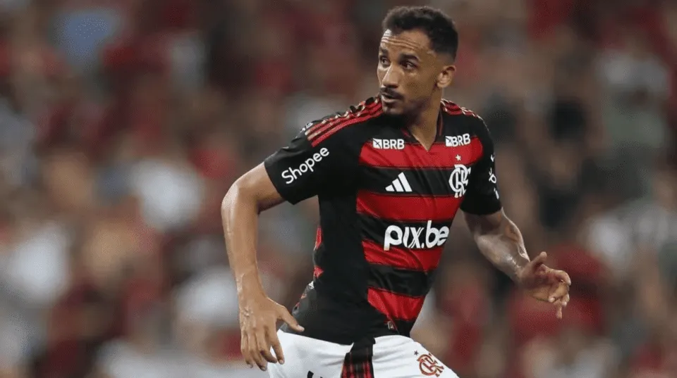 “Era meu sonho jogar no Flamengo”, diz Danilo após gol do título da Libertadores
