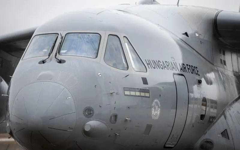 Hungria recebe segundo e último KC-390 da Embraer