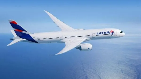 Latam amplia a oferta com 4 voos extras para final continental em Lima