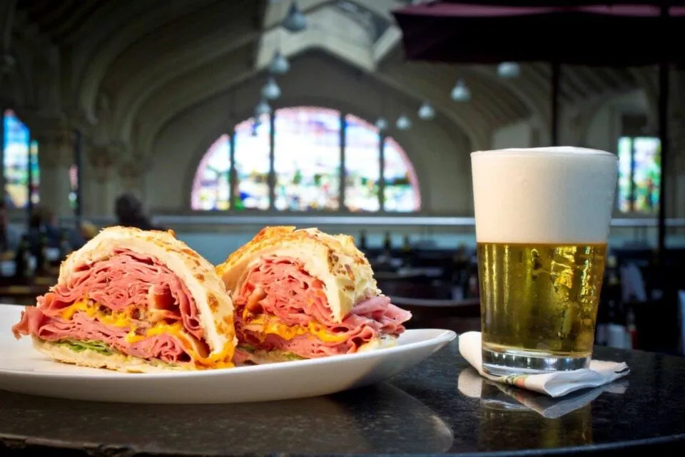 Mortadela Brasil lança pacote para confraternizações no Mercadão