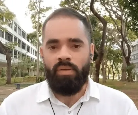 Quem é o homem que discursou a favor de prisão de Bolsonaro em vigília
