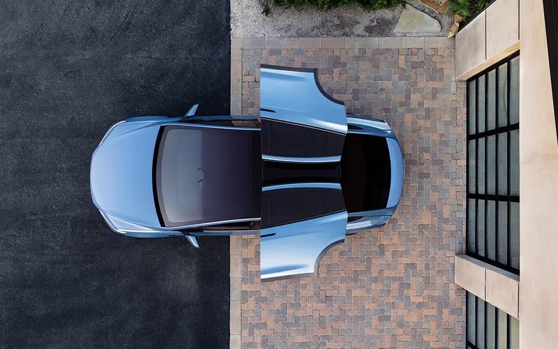 Tesla pode lançar carro voador com “tecnologia insana”, diz Elon Musk