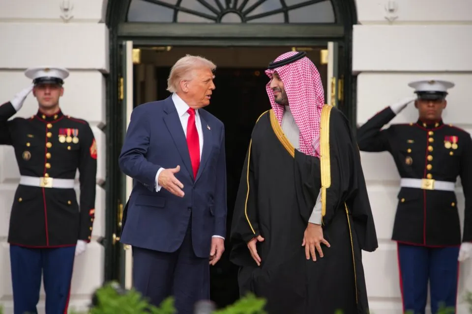 Trump diz que príncipe saudita “não sabia de nada” sobre jornalista assassinado