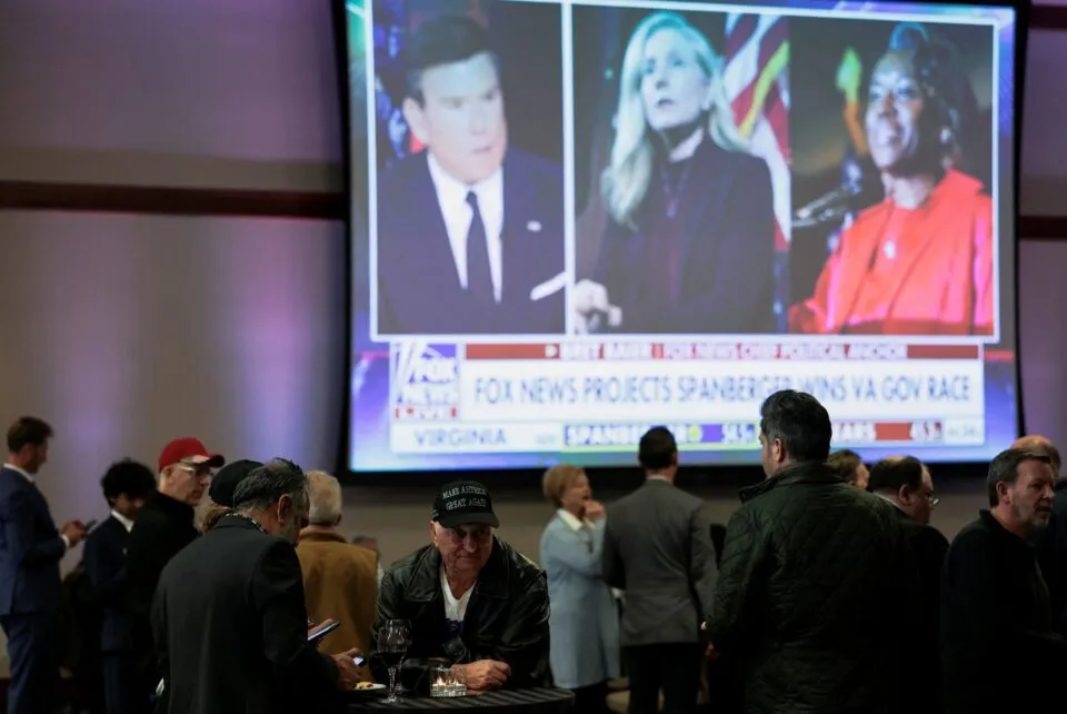 democrata anti-Trump vence eleição e será a 1ª mulher a governar a Virgínia