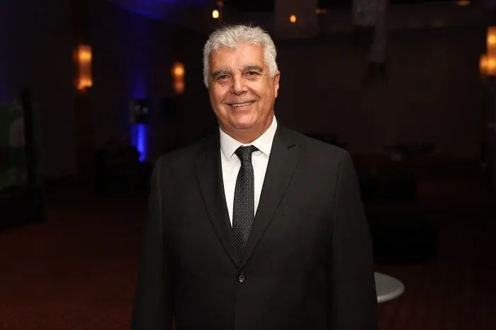 Alfredo Lopes é reeleito presidente do HotéisRIO