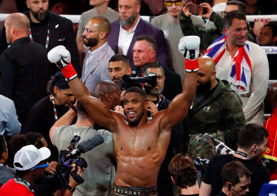 Anthony Joshua paga R$ 246 milhões em impostos após vitória sobre Jake Paul