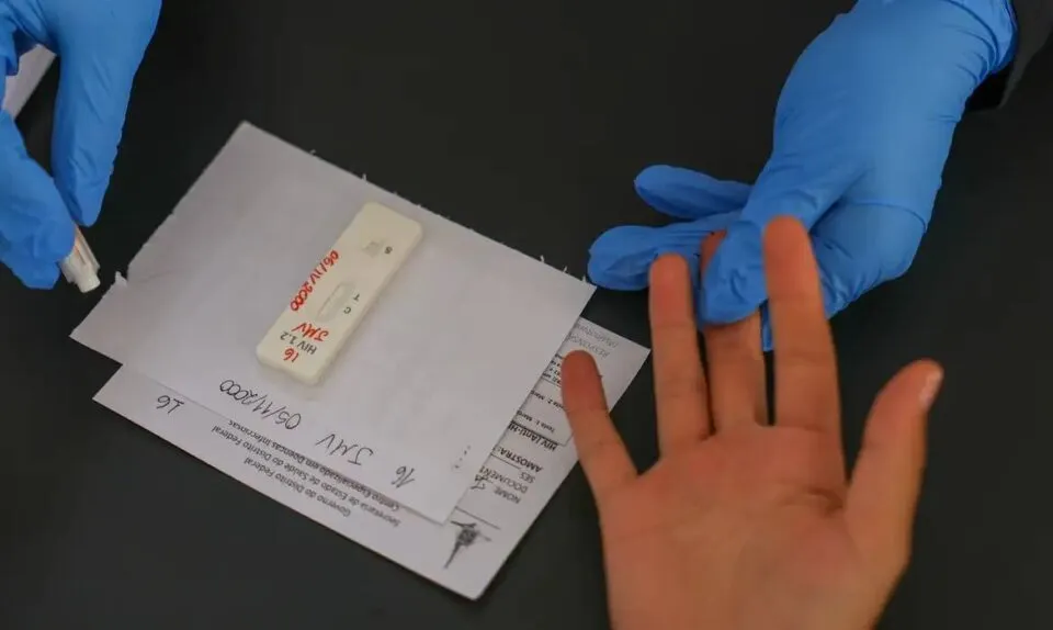 Brasil eliminou transmissão vertical do HIV, diz Ministério da Saúde; entenda