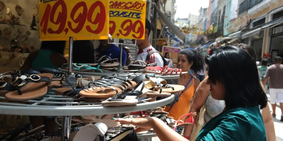 Brasil registra recorde com 4,6 milhões de pequenos negócios em 2025