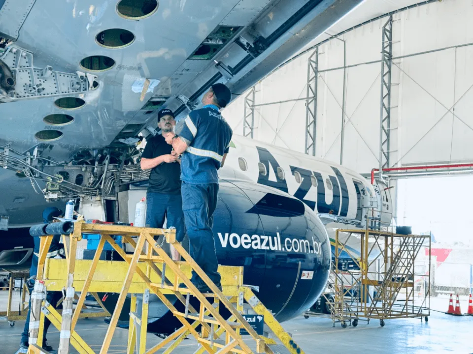 Escola de Manutenção da Azul ultrapassa 12 mil capacitações em um ano