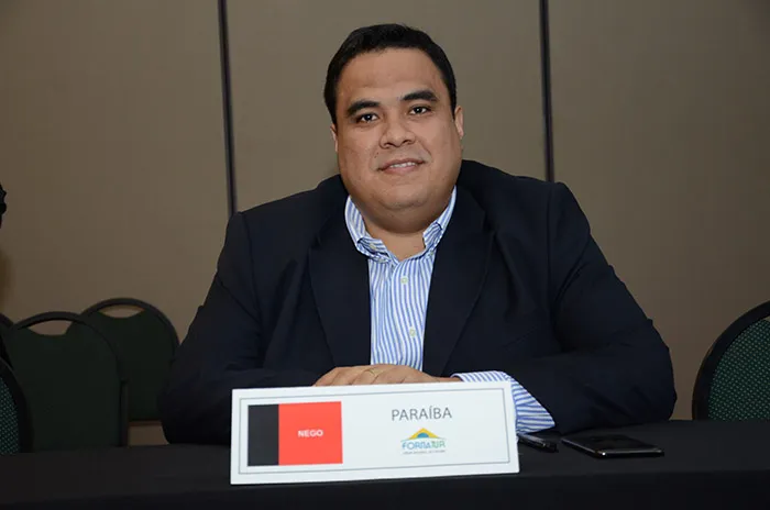 Planalto confirma Gustavo Feliciano como novo ministro do Turismo