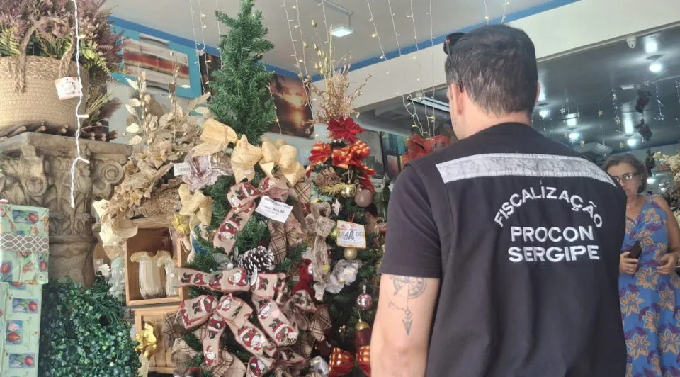 Procon Sergipe reforça orientações e fiscalização nas compras de fim de ano