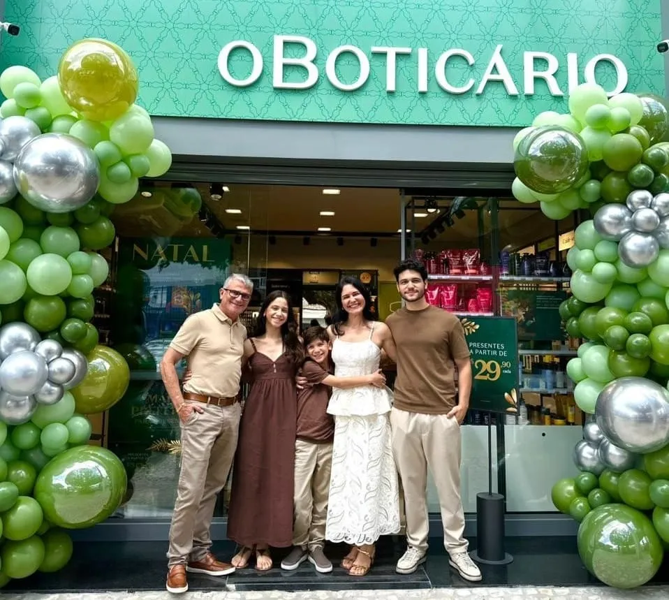 O Boticário reinaugura loja em N.Sa. das Dores com modelo que resgata início da marca