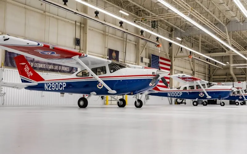 Textron confirma encomenda de 15 Cessna a pistão para missões de salvamento