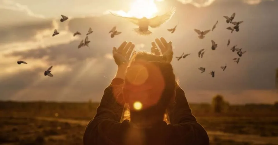 5 orações poderosas para renovar a esperança e afastar o medo