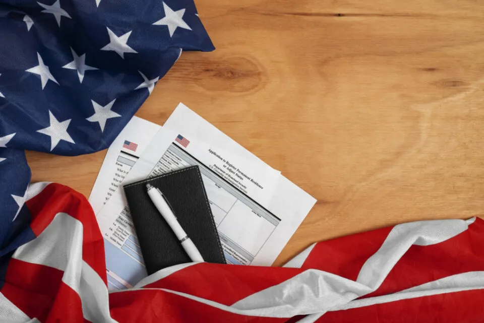 Abav se pronuncia sobre paralisação de vistos para os EUA; entenda os impactos para as agências no turismo