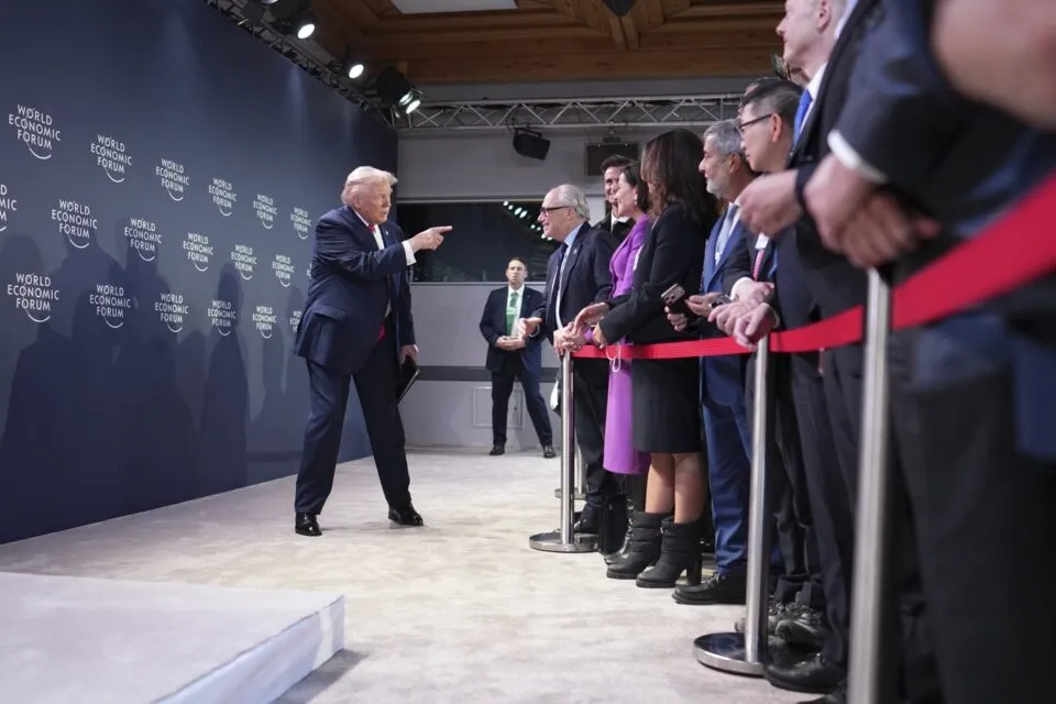 Acordo de Trump sobre a Groenlândia prevê cessão de pequenas áreas de terra