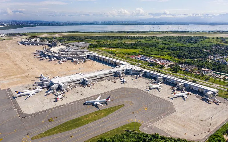 Aeroportos receberam dois terços dos turistas estrangeiros no Brasil em 2025
