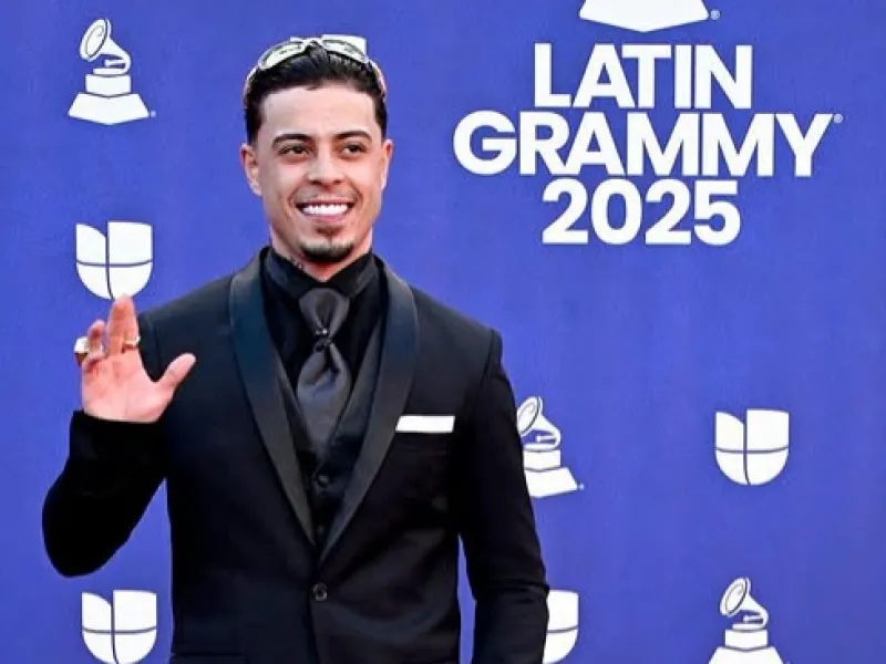 Após soltura, Mc Tuto agradece fãs nas redes; funkeiro atropelou jovem em gravação de clipe