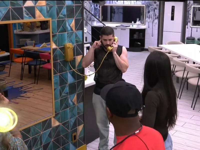 BBB 26: após Marcelo atender Big Fone, Aline e Ana Paula estão no primeiro Paredão