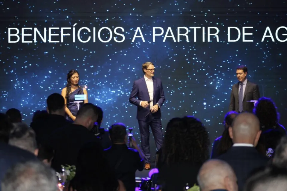 Com 20 milhões de clientes, Azul Fidelidade inaugura nova fase com lounge renovado, benefícios exclusivos e festa para Clientes One