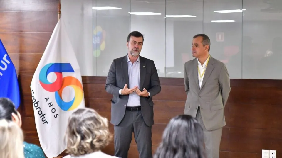 Com apoio da Embratur, Web Summit Rio 2026 deve reunir mais de 30 mil pessoas no Riocentro