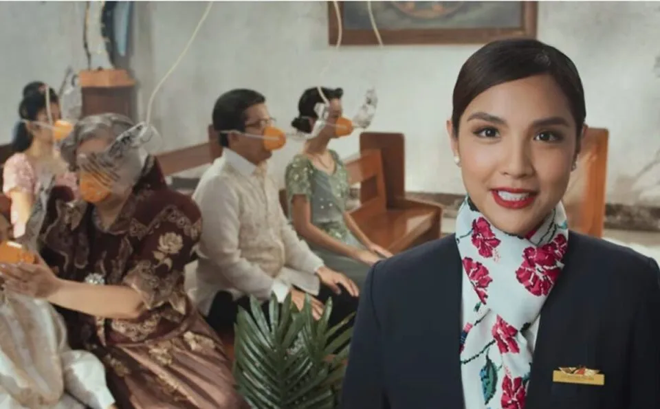 Companhia area cria uma ‘novelinha’ para demonstrar seus procedimentos de segurana